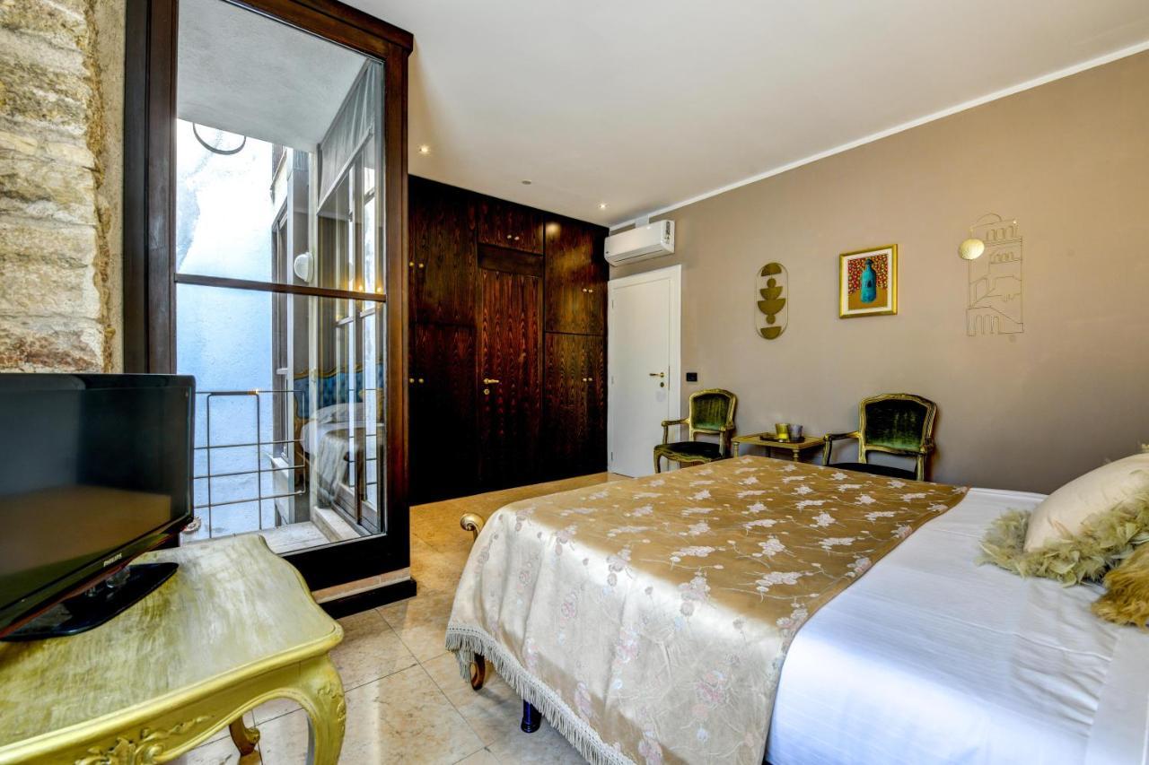 Prestige Suite Sirmione Exteriér fotografie