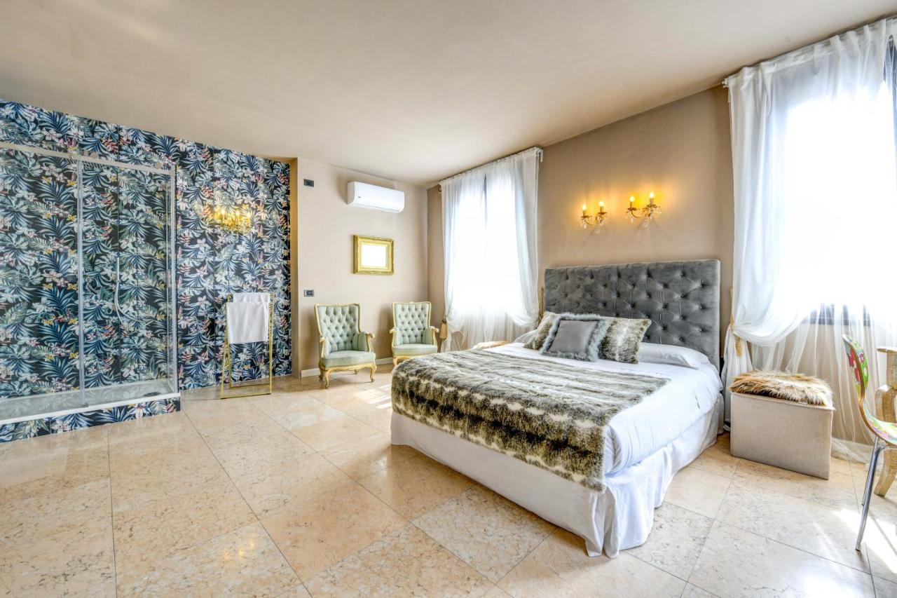 Prestige Suite Sirmione Exteriér fotografie